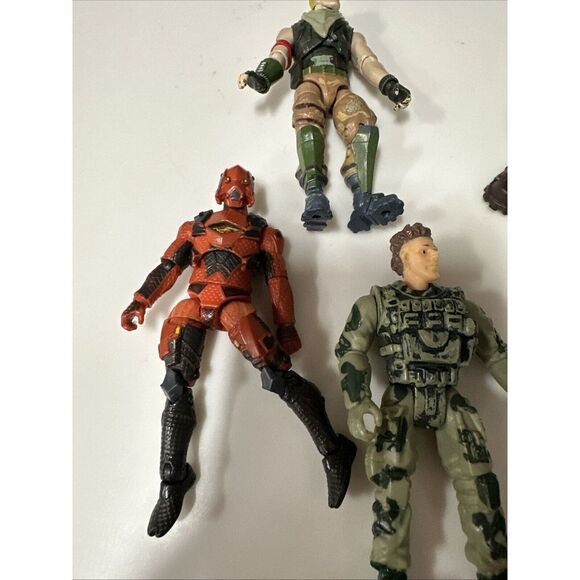 Lot Of 6 Action Figures - Picture 7 of 7